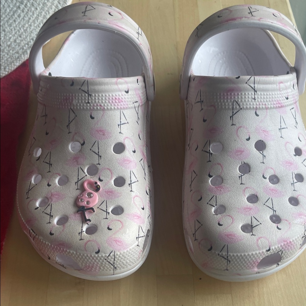 CROCS Light Pink and White Patterned Clogs
